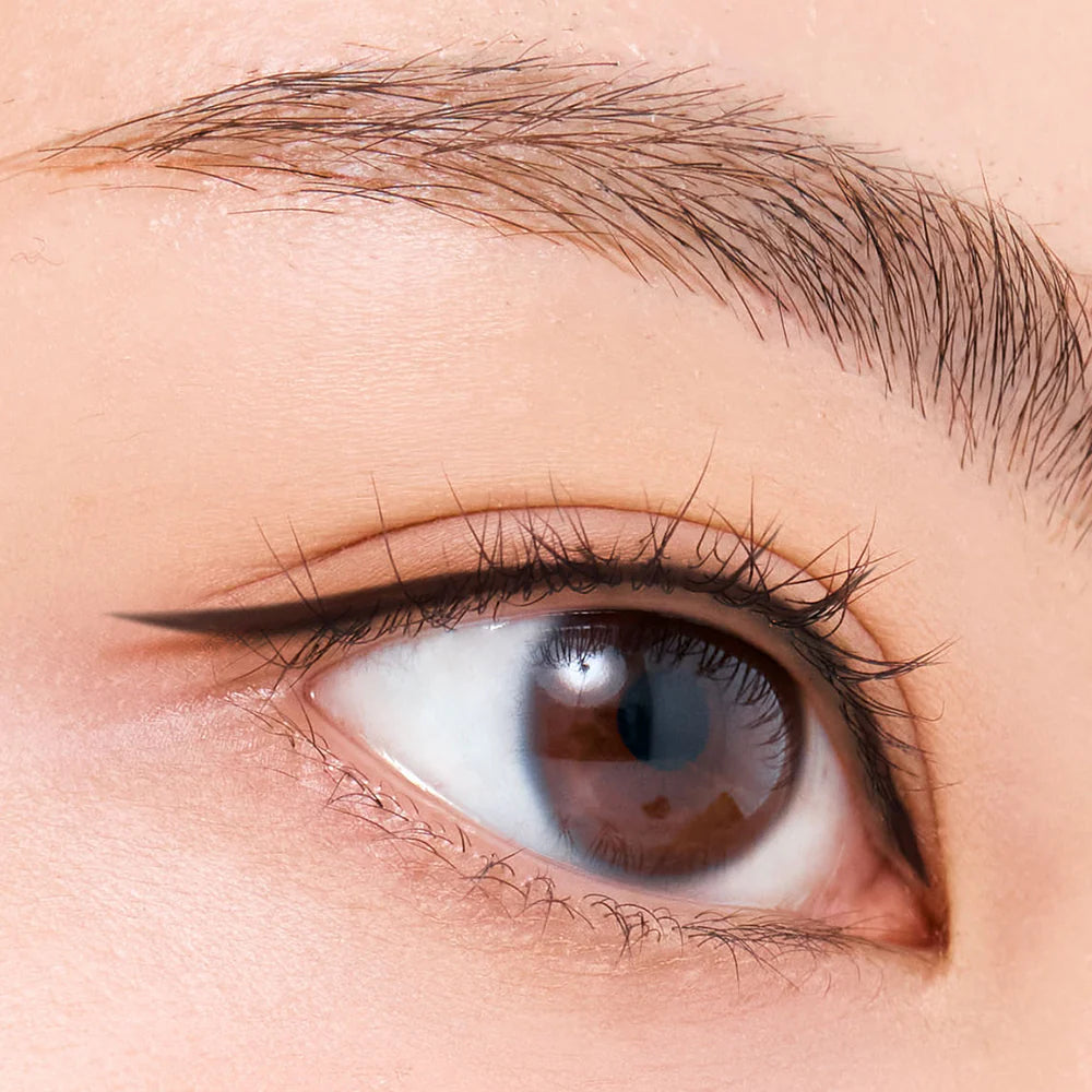 CLIO Sharp So Simple Pencil Liner | Bunni Beauty