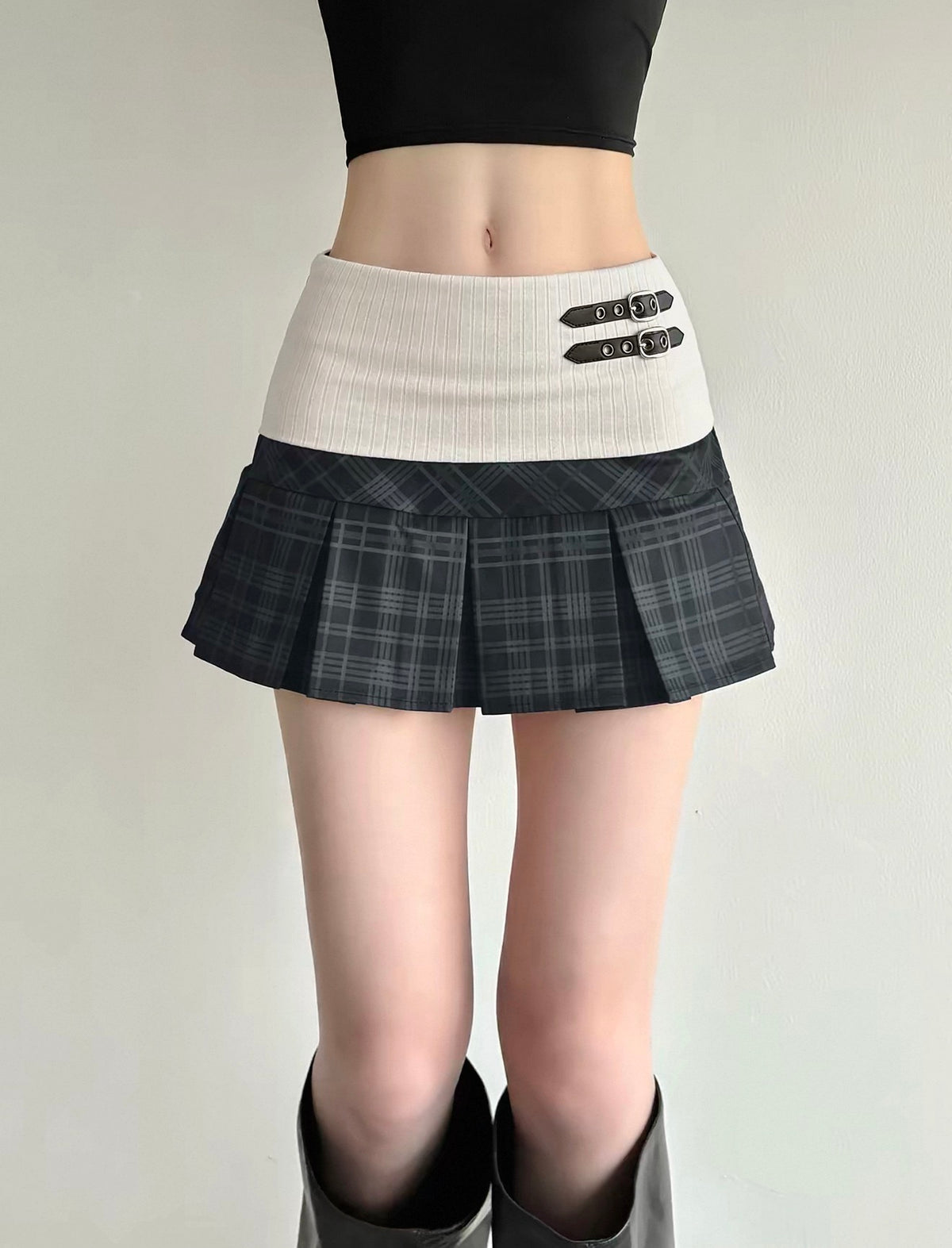 Vintage Plaid Low Rise Pleated Mini Skirt