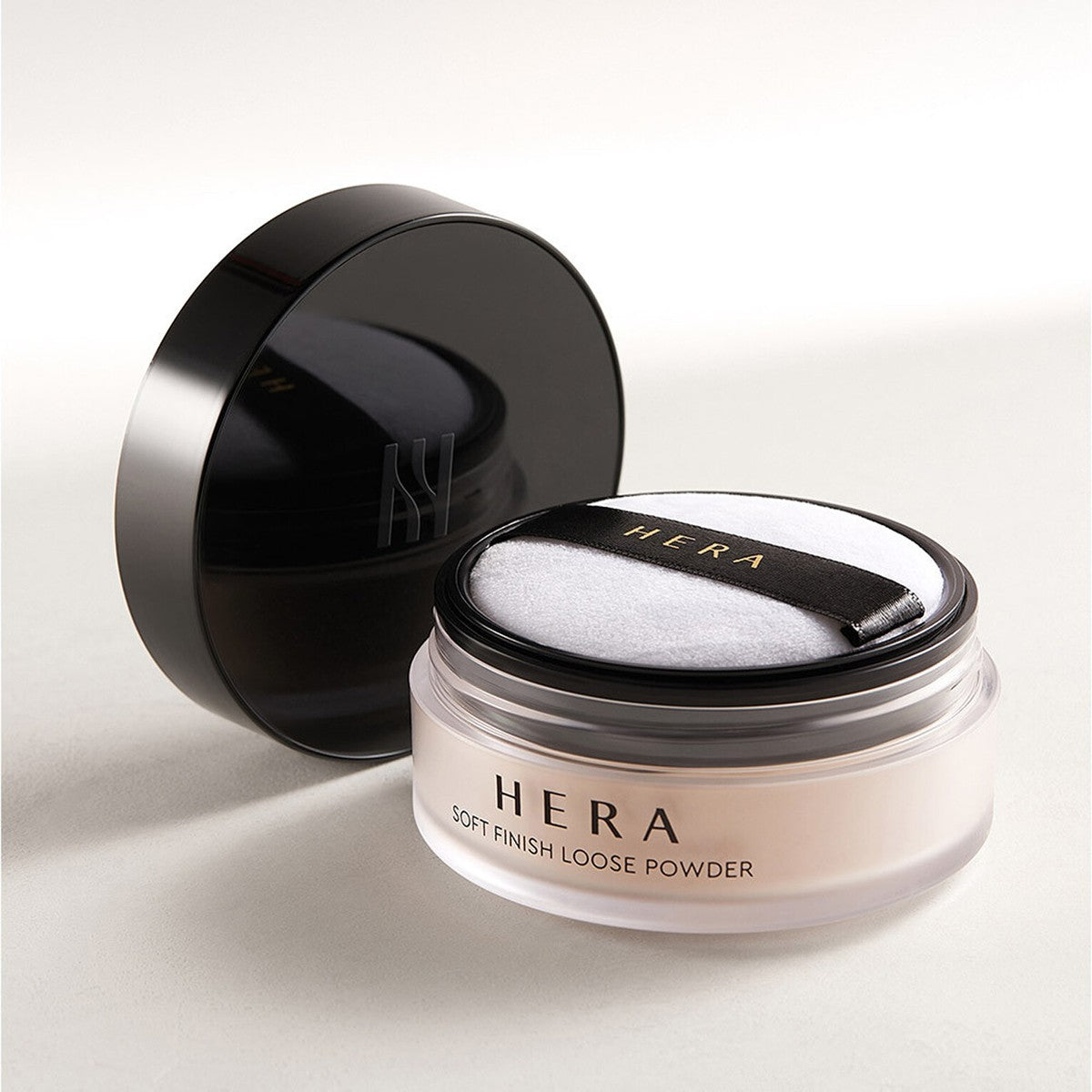 HERA Soft Finish Loose Powder | Bunni Beauty