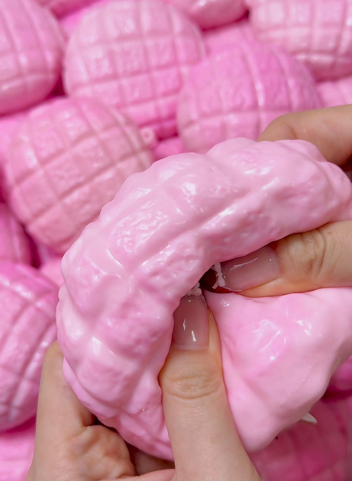 Viral Crunchy Biscuit Squishy | Ultra Slow Rise Bread Stress Relief Fidget Toy | ASMR Sensory Toy | Bunni Beauty