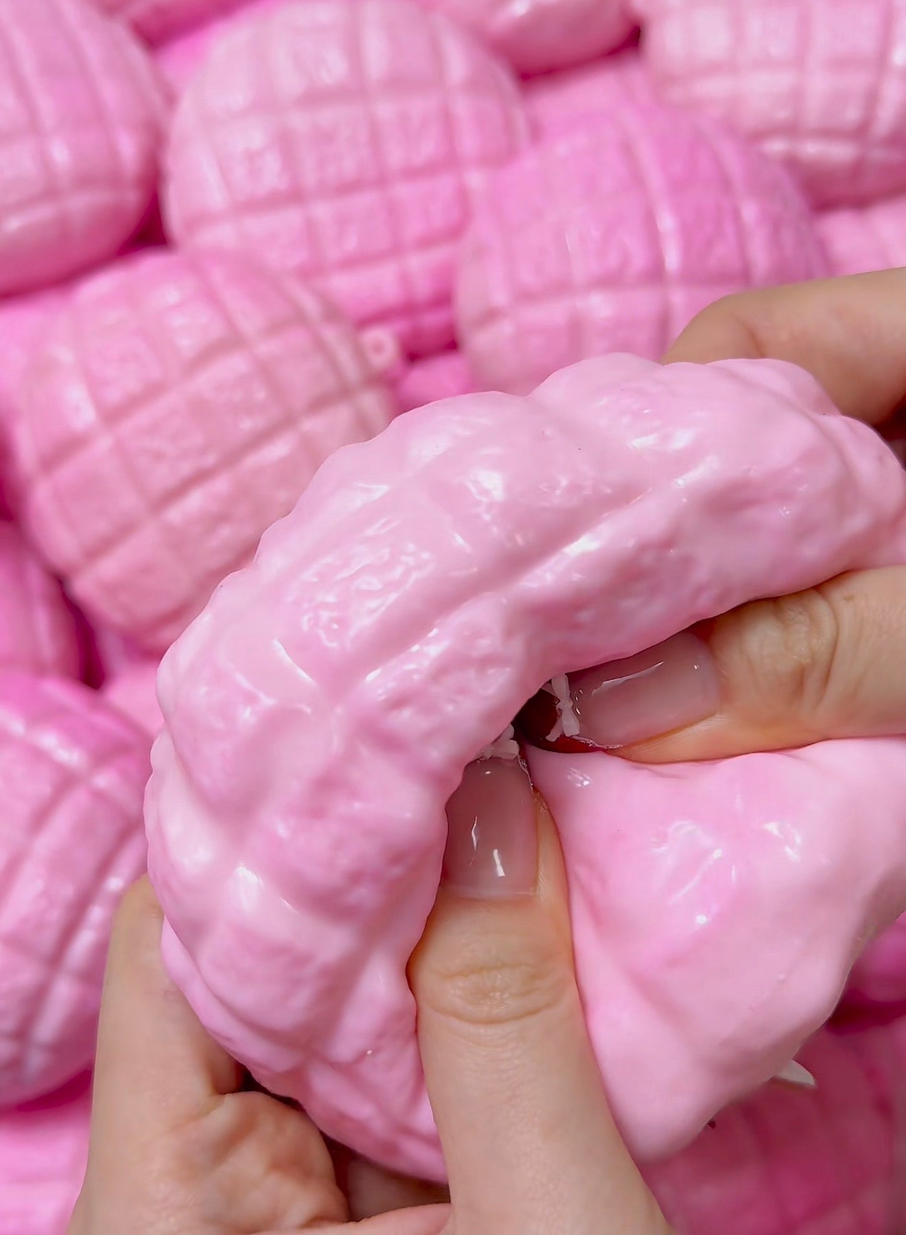 Viral Crunchy Biscuit Squishy | Ultra Slow Rise Bread Stress Relief Fidget Toy | ASMR Sensory Toy | Bunni Beauty