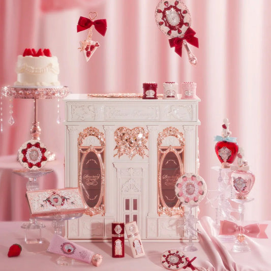 Limited Edition FlowerKnows Full Strawberry Cupid Gift Set + 5 Special Gifts + Hello Kitty Flower Bouquet. | Bunni Beauty